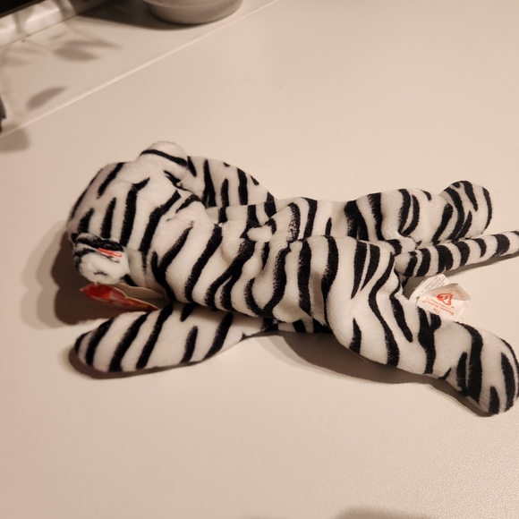 TY Blizzard Tiger ERRORS super rare. - Picture 2 of 7